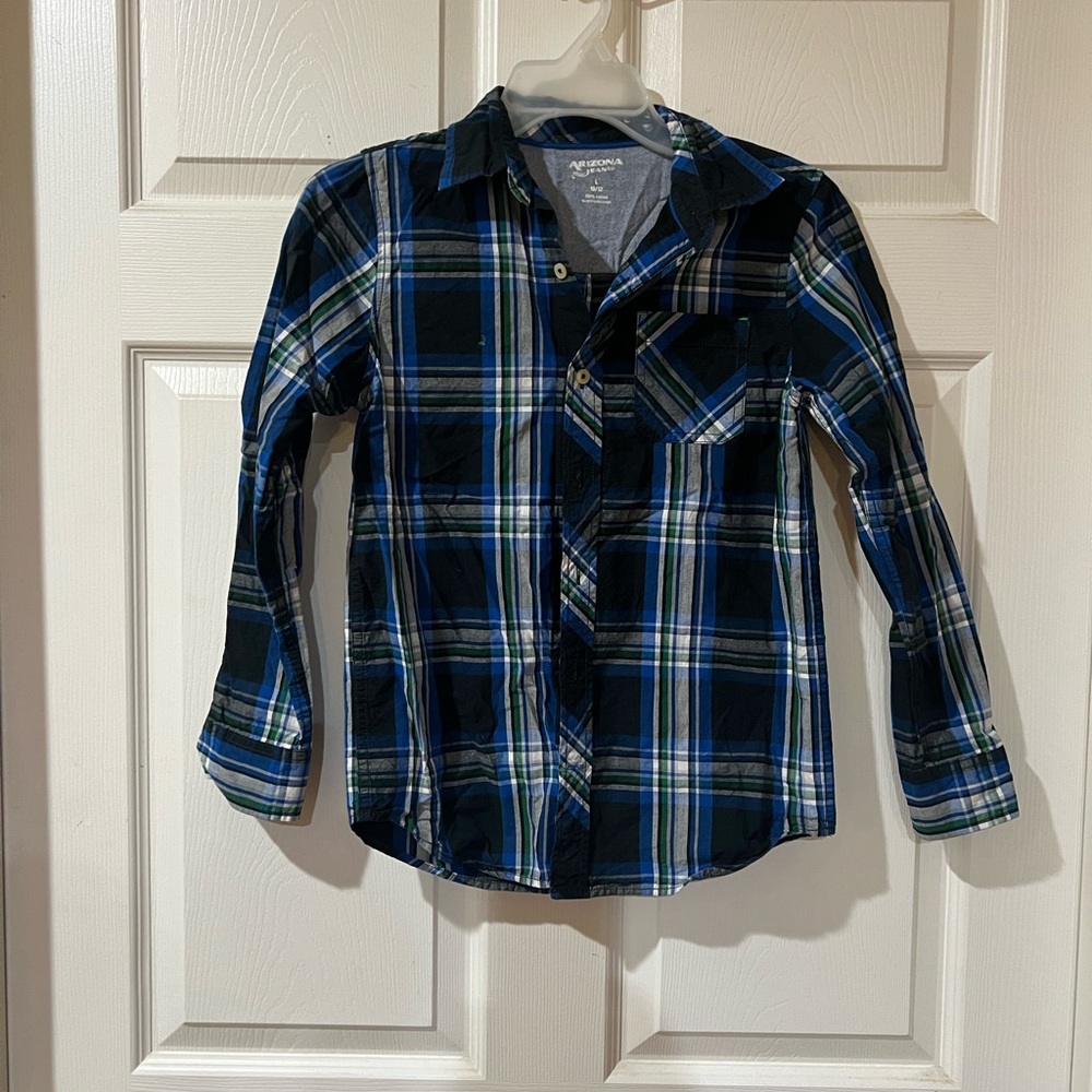 Arizona Jean Company Blue Plaid Button Down Shirt